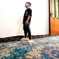 استخدام زن مجرد وجوان برای نگهداری ونظافت منزل