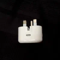 آداپتور اصلی شارژرایفون20وات دارای کارتن