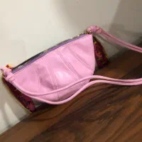کیف صورتی