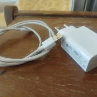 شارژر اصل33 وات واسه گوشی نوت ۱۳ بوده