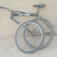 دوچرخه ۲۶|دوچرخه، اسکیت، اسکوتر|نیمروز, |دیوار