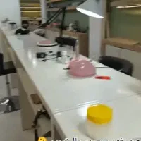 اجاره میز ناخن ماهانه دومیلیون پانصد|خدمات آرایشگری و زیبایی|رشت, گلسار|دیوار