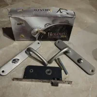 قفل و دستگیره درب چوبی حمام