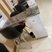 میز ناخن|آرایشگاه و سالنهای زیبایی|خمینیشهر, |دیوار