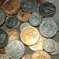 100 تا سکه کلکسیونی ملکه الیزابت انگلیسی