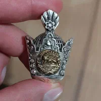 گردنی نقره تاج