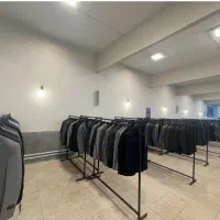 فروشنده خانم پوشاک فرهنگیان
