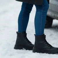 نیم پوتین زنانه و مردانه|کیف، کفش، کمربند|سنندج, |دیوار