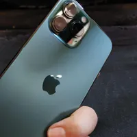 اپل iPhone 13 Pro Max با حافظهٔ ۲۵۶ گیگابایت