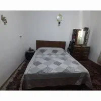 دو عدد تخت دو نفره