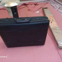 سامسونت|کیف، کفش، کمربند|شیراز, پودنک|دیوار