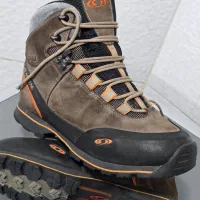 کفش کوهنوردی استوک اورجینال مارک آندرآرمور درصدرا|کیف، کفش، کمربند|شیراز, علوم پزشکی|دیوار