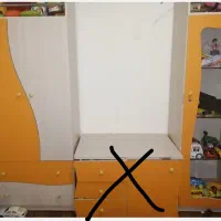 کمد و دراور و بوفه اتاق بچه. تختخواب ماشینی پلیسی