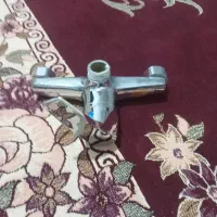 روشویی دستشویی سالم شیر هم در حد نو