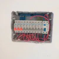 جذب نیرو . برقکار ماهر و نیمه ماهر و شاگرد