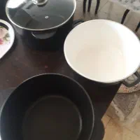 ماهیتابه و ۳ عدد قابلمه