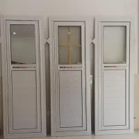 درب پیش ساخته پی وی سی pvc