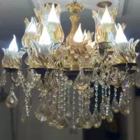 فروش یک لوستر برنجی