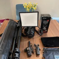 دوربین کانن 750D لنز 135-18 به همراه تجهیزات نور|دوربین عکاسی و فیلمبرداری|تهران, قناتکوثر|دیوار