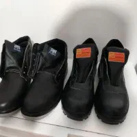 فروش 2 جفت کفش ایمنی  سایز 43