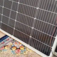 تعدادی پنل خورشیدی با وات های مختلف|لامپ و چراغ|قم, شهرک سازمان آب|دیوار