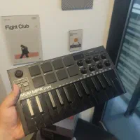 میدی کنترلر akai mpk mini black