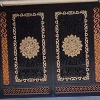 اقای رنگ .نقاشی درب وپنجره ودرب حیاط