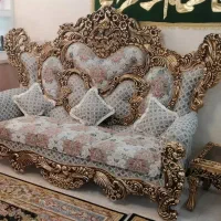 مبل سلطنتی و میز ناهارخوری