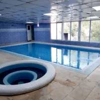 اجاره روزانه باغ ویلا استخر آبگرم ، سرپوشیده