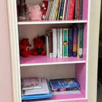 کتابخانه چوبی و سالم