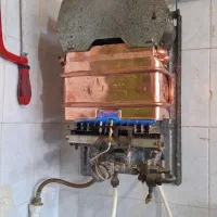 تعمیر و نصب آبگرمکن دیواری و زمینی