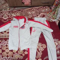 لباست سالم لباس ورزشی نو یکبار پوشیده شده