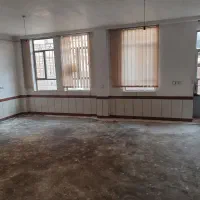 اجاره آپارتمان ۱۳۰ متری ۱ خوابه همکف