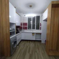 80 متری پارکینگ سندی * دور تا دور پنجره خور
