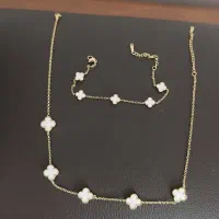گردنبند ودستبند