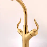 مدیر فروش خانم