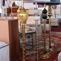 آباژور پایه بلند پایه نقره ای و طلایی تک و عمده|چراغ خواب و آباژور|شیراز, وزیرآباد|دیوار