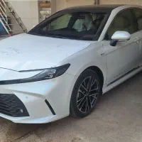 تویوتا کمری ال ای le