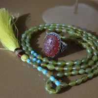 معاوضه تسبیح شاه مقصود افغان وآنگشتر عقیق سرخ اصل.