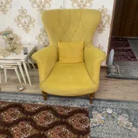 مبل چستر در حد نو میز جلو مبلی و عسلی در حد نو|مبلمان خانگی و میز عسلی|اسلام‌شهر, شهرک قائمیه|دیوار