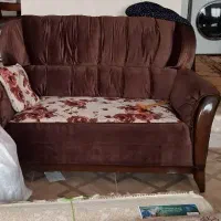 مبل پنج نفره و ی ویترین