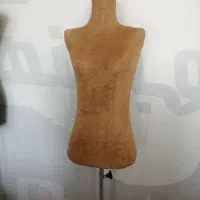 مانکن چرمی فاق دار|فروشگاه و مغازه|اندیشه, اندیشه فاز ۳|دیوار