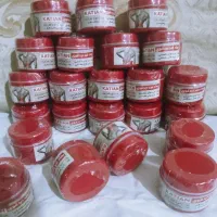 پماد و درمان سیاتیک فقط دست منه و زانو