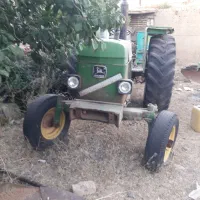 تراکتور جاندیر۴