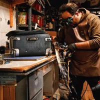 تعمیر چمدان تعمیر کیف تعمیر سامسونت تعمیر ساک|خدمات پیشه و مهارت|کرمان, |دیوار