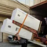 کارگر حمل اثاثیه منزل باربری