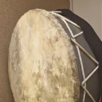 دوهل عروسی|سازهای سنتی|گلپایگان, |دیوار