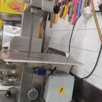 استخوان بر اُمگا