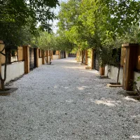 باغ۳۰۰مترو۴۵۰مترسندتک برگ چهارباغ فول|فروش خانه و ویلا|کرج, مهرویلا جنوبی|دیوار