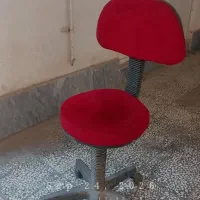 صندلی چرخ دار و جک دار و تنظیم ارتفاع سالم و محکم